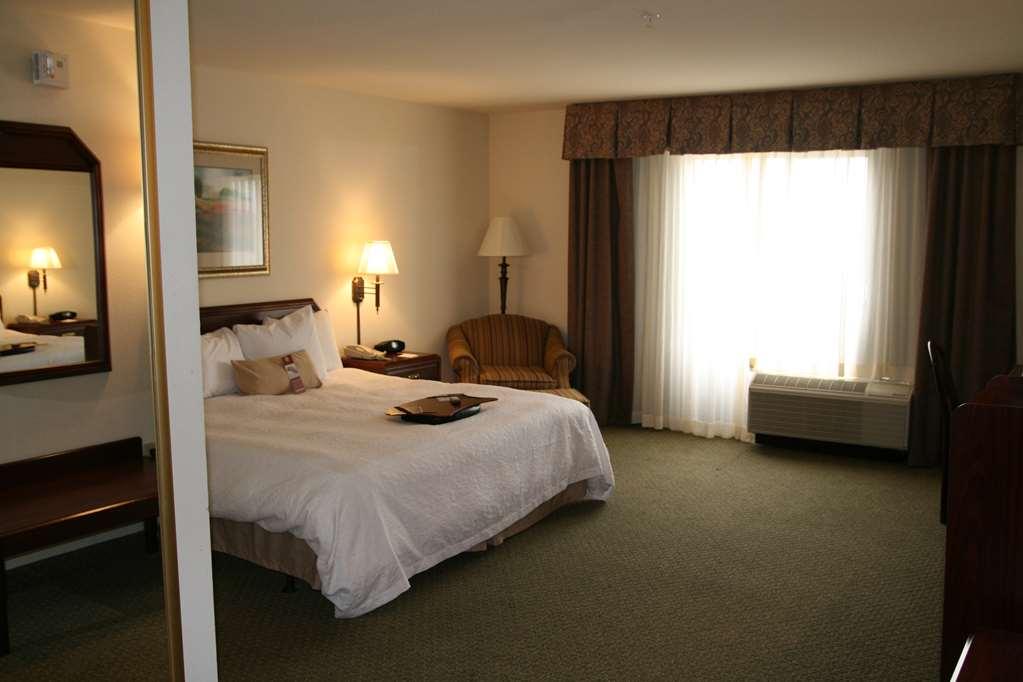 Hampton Inn & Suites Сан Маркос Стая снимка
