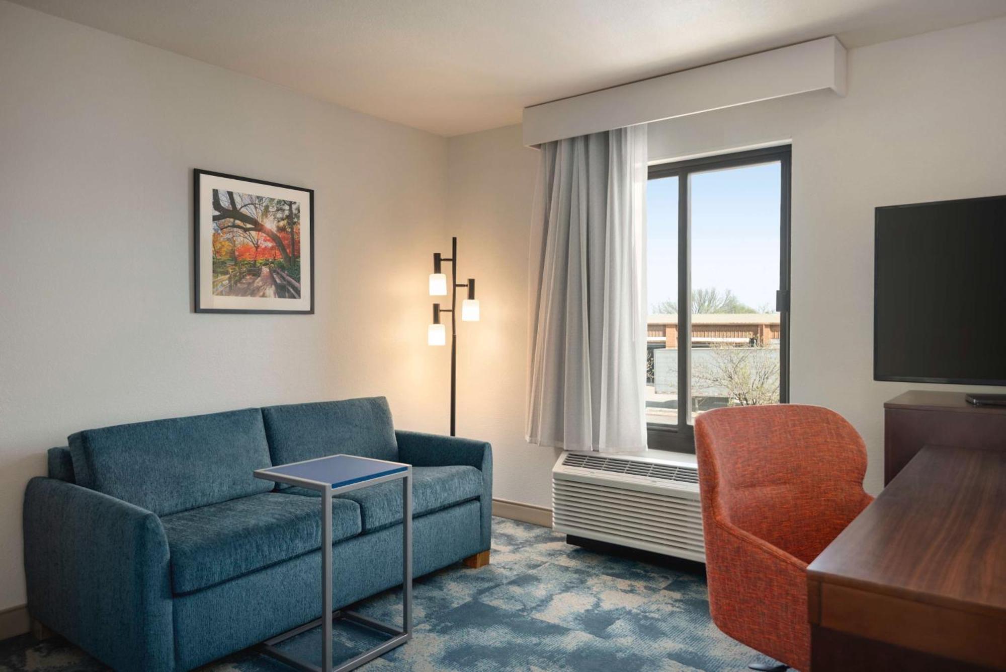 Hampton Inn & Suites Сан Маркос Екстериор снимка