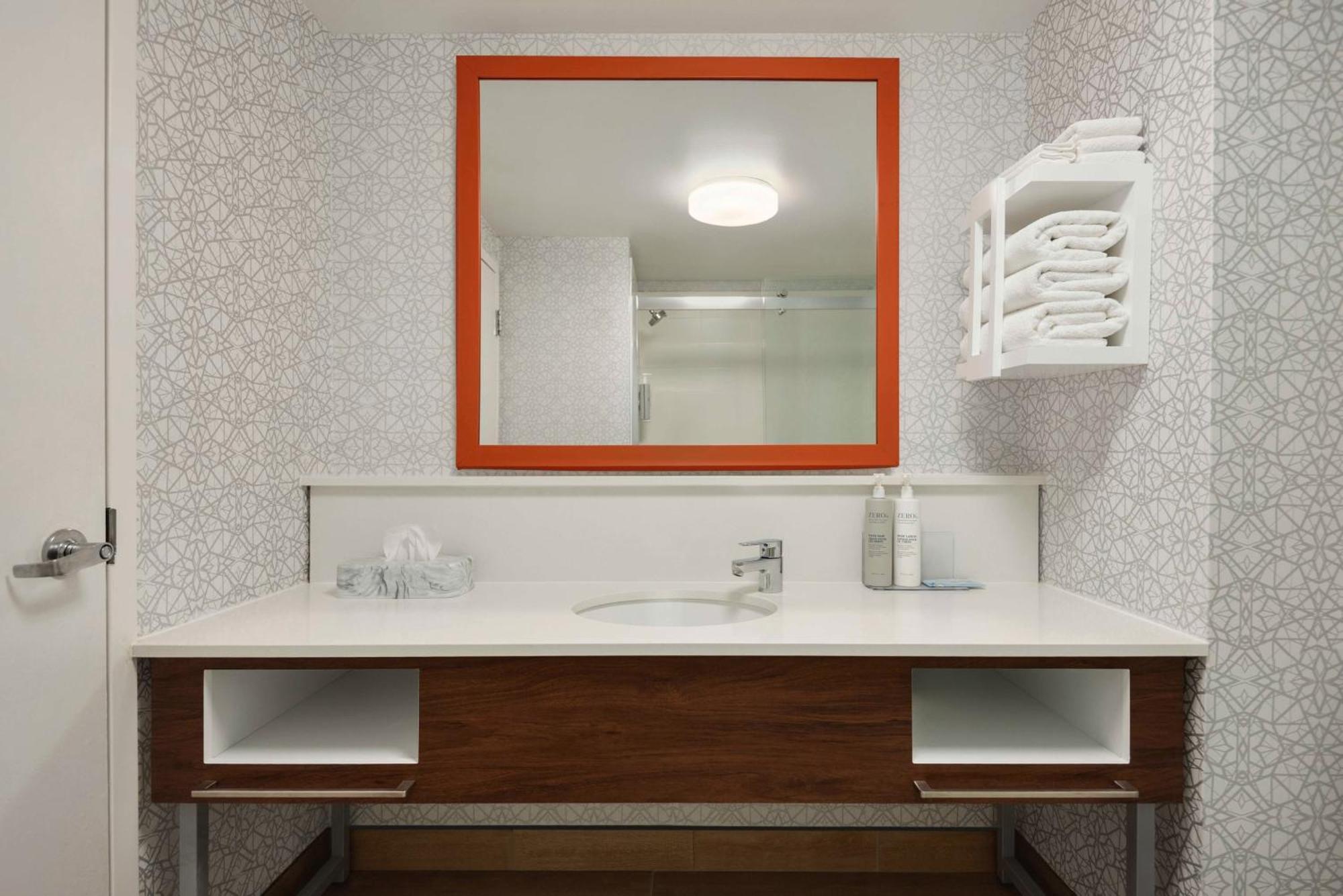 Hampton Inn & Suites Сан Маркос Екстериор снимка