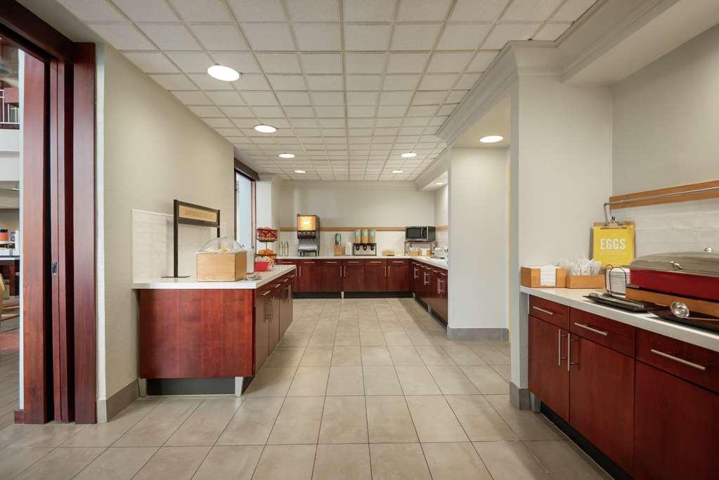 Hampton Inn & Suites Сан Маркос Ресторант снимка