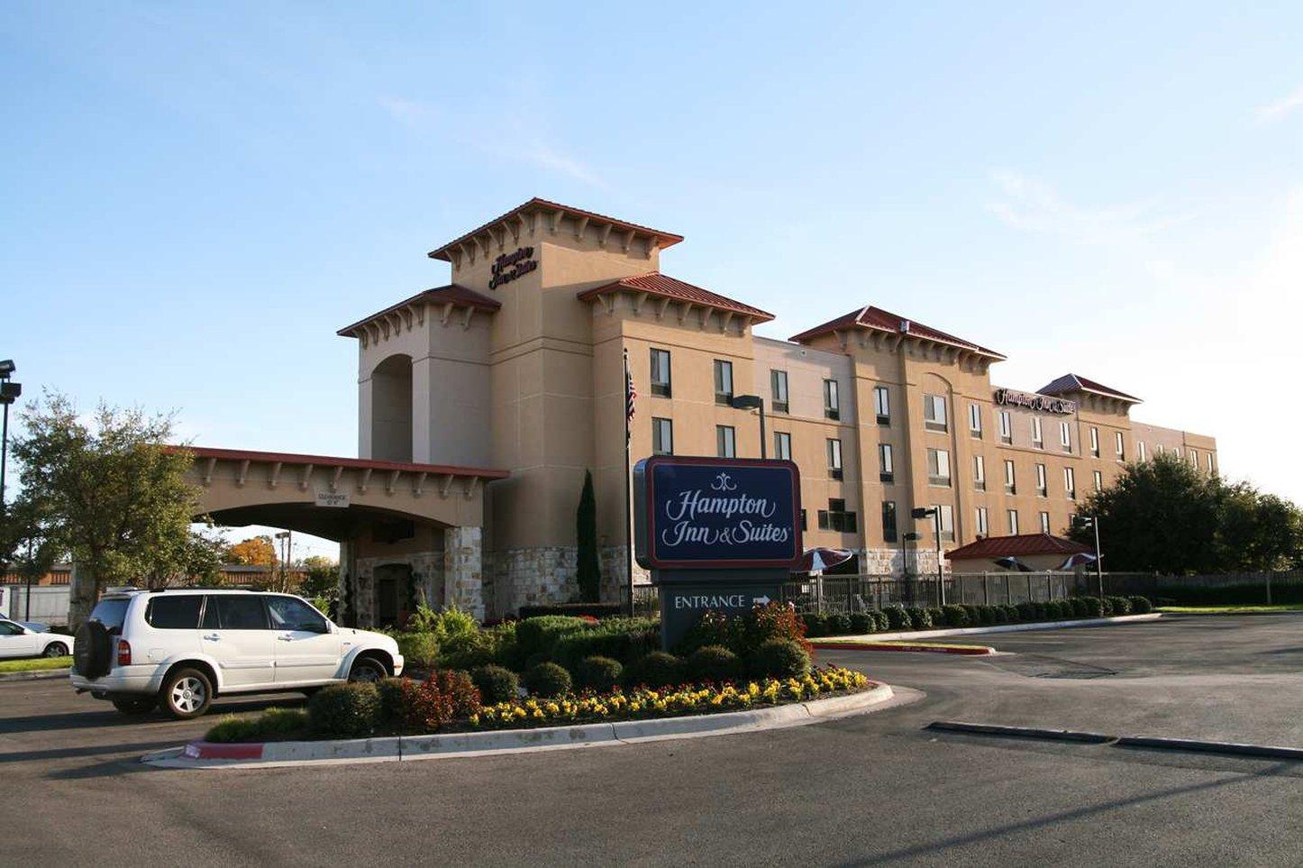 Hampton Inn & Suites Сан Маркос Екстериор снимка