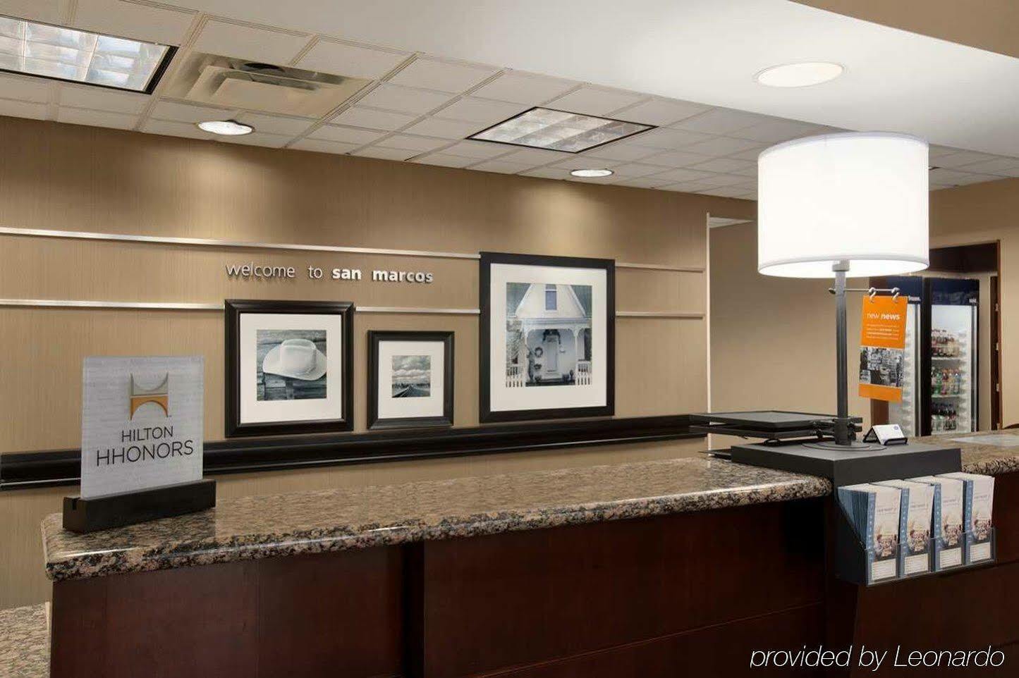 Hampton Inn & Suites Сан Маркос Екстериор снимка
